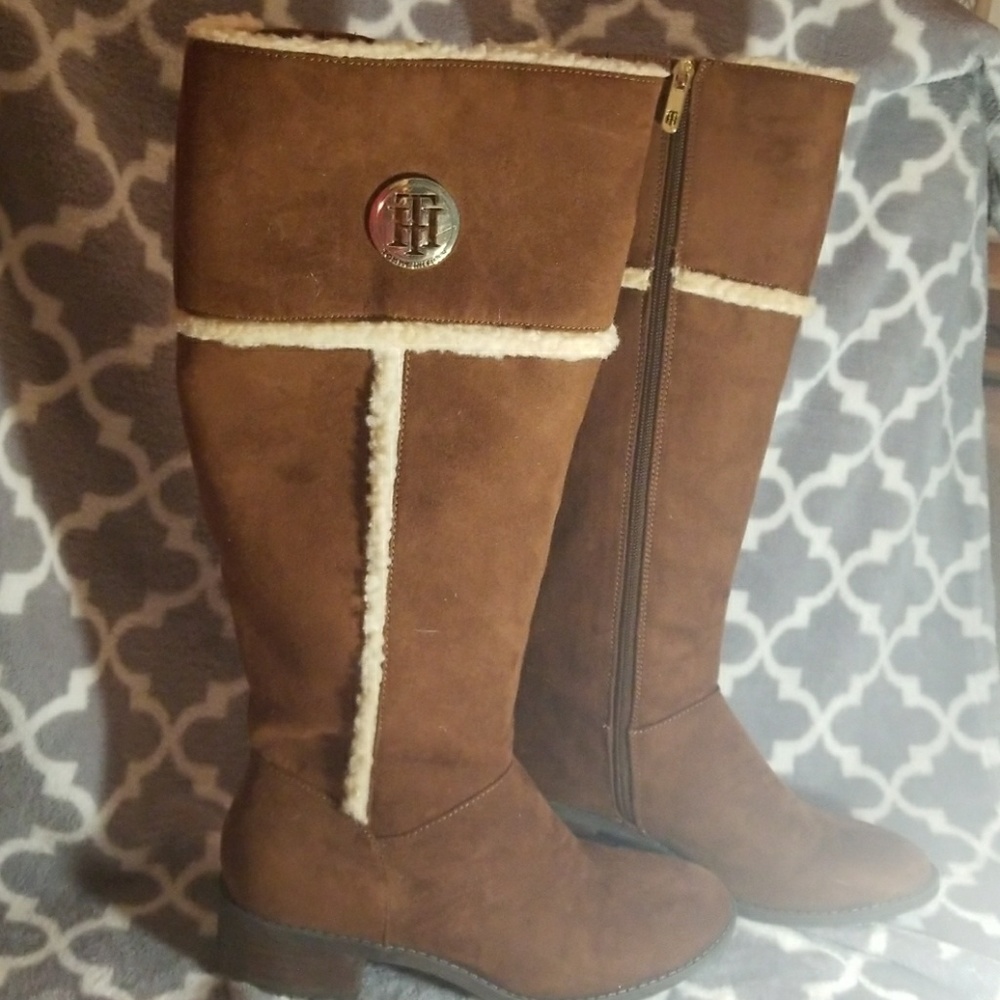 Super cute Tommy Hilfiger boots